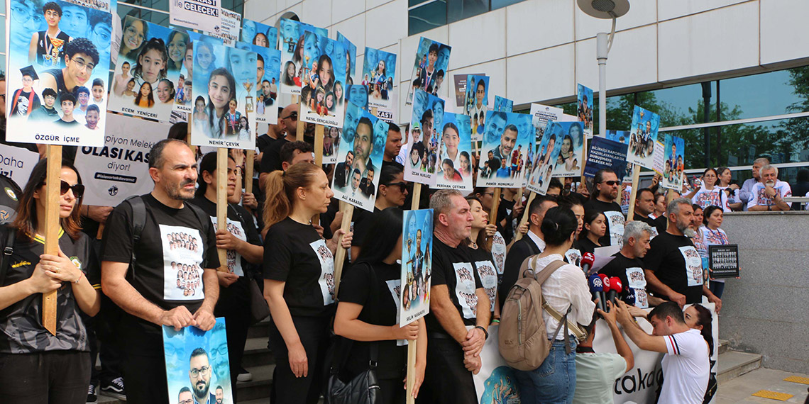KKTC Başbakanı Üstel, İsias Otel davasını izlemeye gedi
