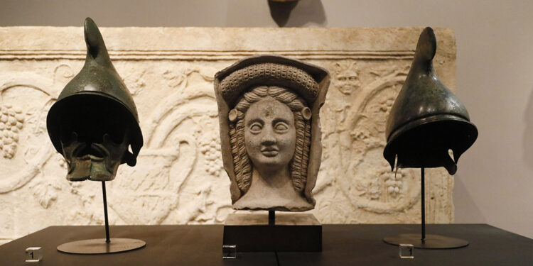 Kaçırılan 25 bin 525 tarihi eser yurda döndü