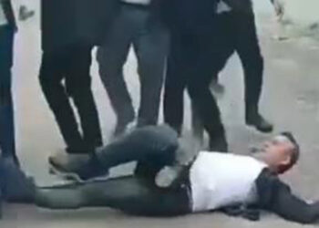 Kendini yere atan meclis üyesi için AK Parti harekete geçti