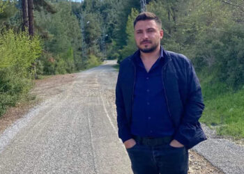 Sulama kanalı korkuluklarına çarpan motosiklet sürücüsü öldü