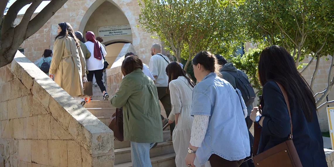 Mardin'e bayramda binlerce turist akın etti