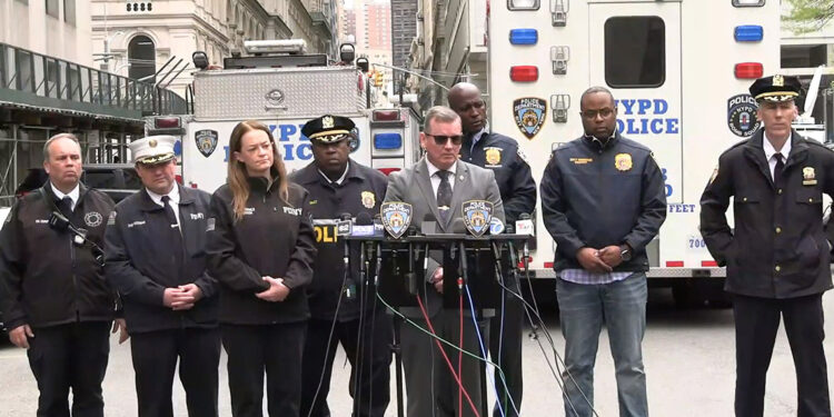 New York’ta Trump'ın davası sırasında kendini yakan adam öldü