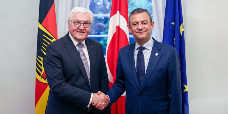 Özgür Özel Almanya Cumhurbaşkanı Steinmeier ile görüştü