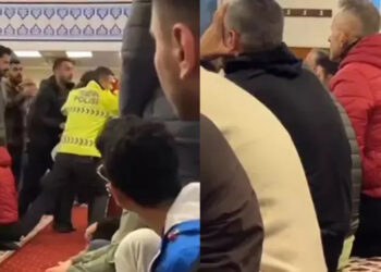 Örümcek Adam kostümüyle bayram namazına polis müdahalesi