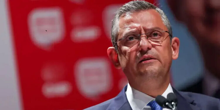 Özgür Özel, TRT Genel Müdürü Sobacı ile görüştü