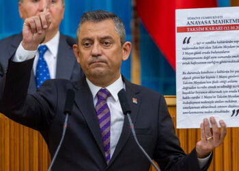 Özgür Özel: Taksim'i kapatmak anayasa tanımamaktır