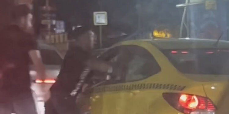 Pendik'te taksiciye saldırı