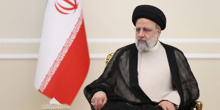 Reisi, İsrail'in düzenlediği saldırıyı kınadı