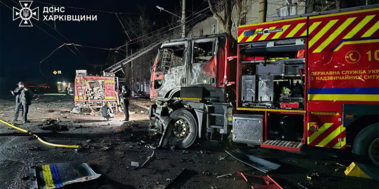 Harkiv'de 3 kurtarma görevlisi ve 1 sivil öldü