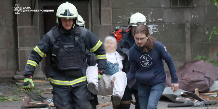 Dnipropetrovsk'e füze saldırısı; 8 ölü