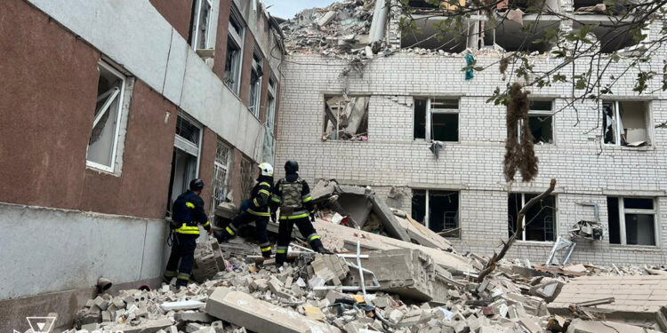 Rusya' Çernihiv'e füzeli saldırı: 14 ölü, 61 yaralı