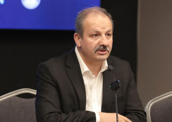 Derdimiz, hekim arkadaşlarımızın sorunlarını muhataplara iletmek