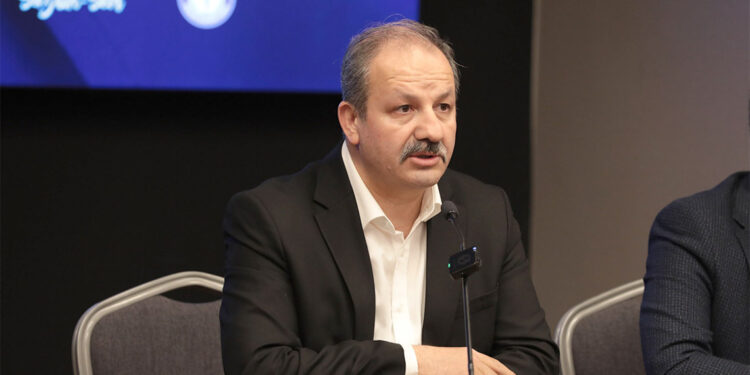 Derdimiz, hekim arkadaşlarımızın sorunlarını muhataplara iletmek