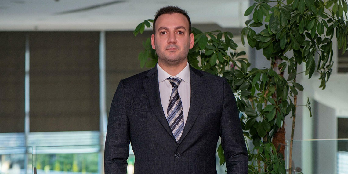 Muğla'nın ilçelerinde turizm sezonu başlarken, lüks otellerin internet sayfalarının kopyalanarak oluşturulan sahte rezervasyonlara karşı tatilciler uyarıldı.