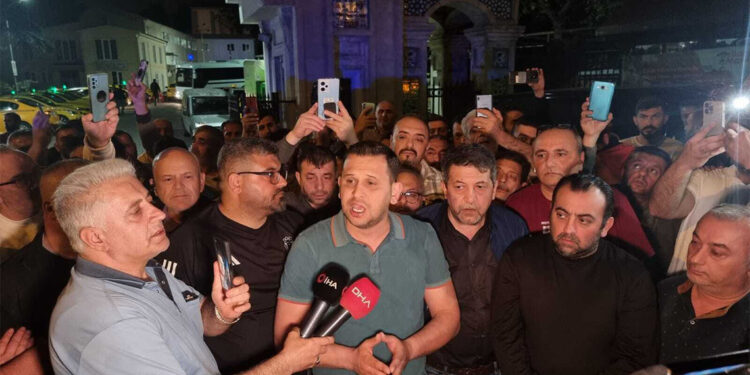 Sarıyer'de öldürülen taksicinin meslektaşları yasta