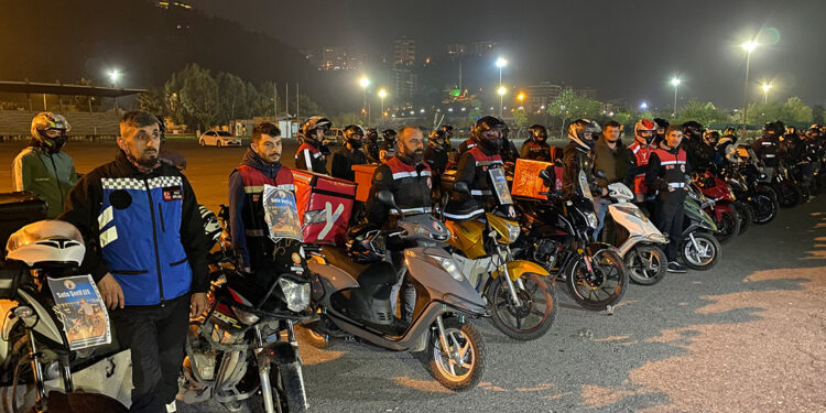 Samsun’daki kuryeler, kazada ölen Sefa için 'adalet' istedi