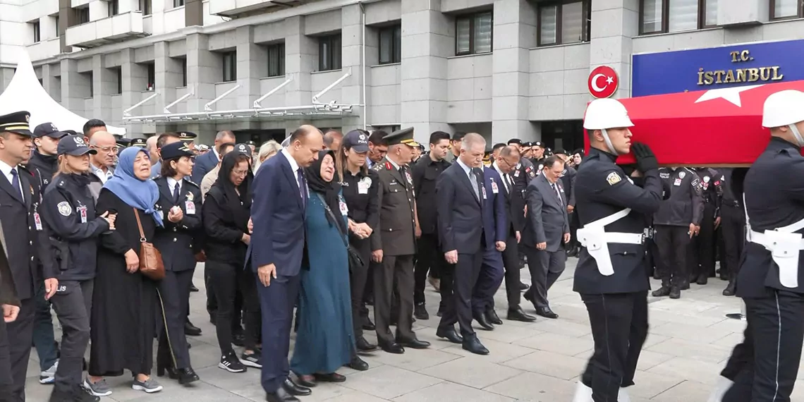 Şehit emrah büke için i̇l emniyet müdürlüğü'nde tören