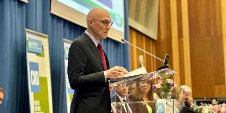 Suudi Arabistan: Gazze'deki toplu mezarlar savaş suçudur