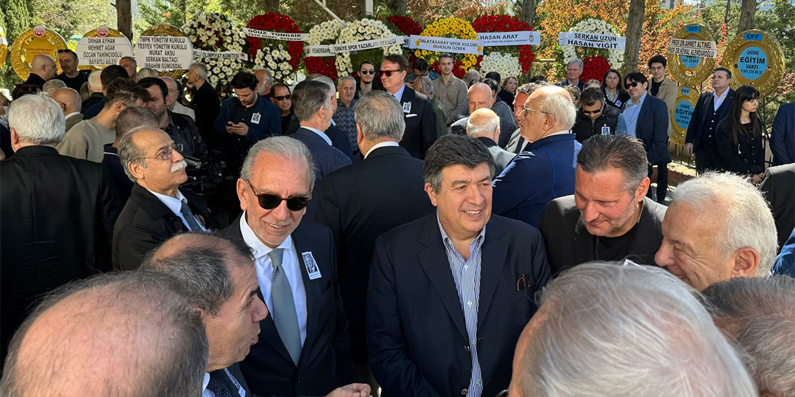 Geçtiğimiz günlerde 85 yaşında hayatını kaybeden Türkiye Gazeteciler Cemiyeti Üyesi, Dünya Spor Yazarları Birliği ve Türkiye Spor Yazarları Derneği önceki başkanlarından Togay Bayatlı son yolculuğuna uğurlandı.