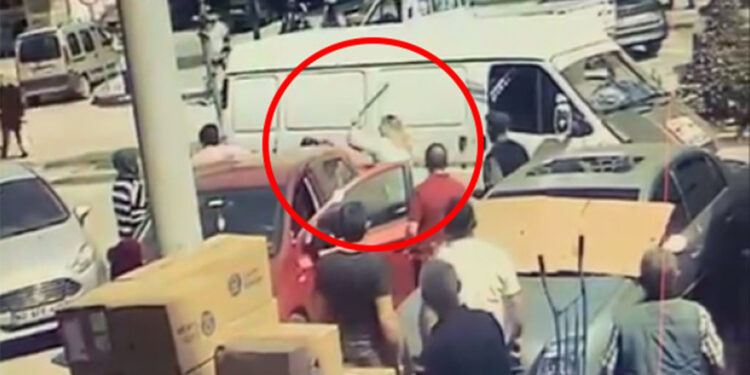 Tokat'ta sopalı biber gazlı kavga; 6 kişi gözaltında