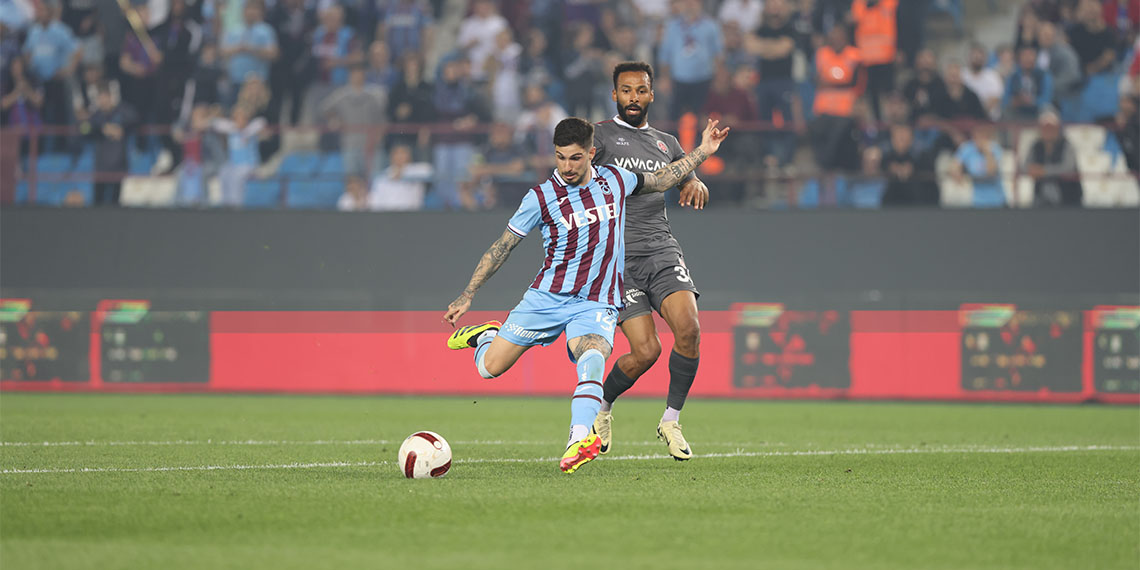 Berat Özdemir, "Uzun süredir üçüncülük ve Türkiye Kupası hedefimiz var. Hep birlikte bu iki hedefe kenetlenmiş durumdayız. Kupayı gerçekten Trabzon'a getirmek istiyoruz" dedi.