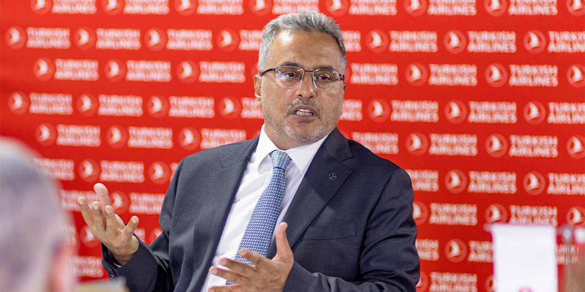 Türk Hava Yolları 2023 yılına ilişkin finansal sonuçlarını düzenlediği basın toplantısıyla açıkladı. 2023 yılında 83,4 milyon yolcu taşıyan havayolu şirketi, geçen yıla göre yurt içi kapasitesini yüzde 23,5, yurt dışı kapasitesini ise yüzde 16 artırdı.