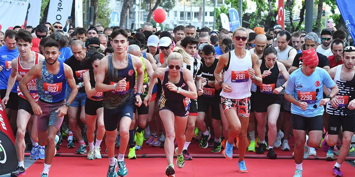 Türkiye'nin en hızlı maratonu'nda kazananlar belli oldu