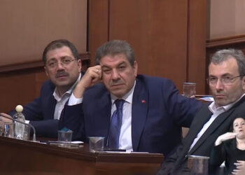 Tevfik Göksu'nun İBB AKP Grup Başkanvekilliği görevi sona erdi