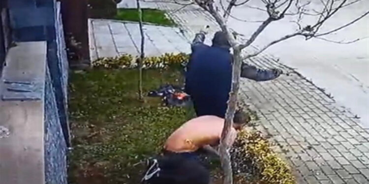 Villada çıkan yangın cinayet çıktı