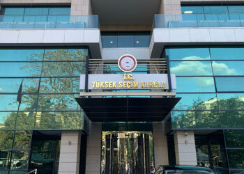 Oyların yeniden sayımına ilişkin başvurular reddedildi