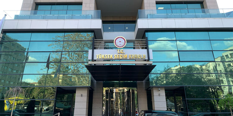 Oyların yeniden sayımına ilişkin başvurular reddedildi