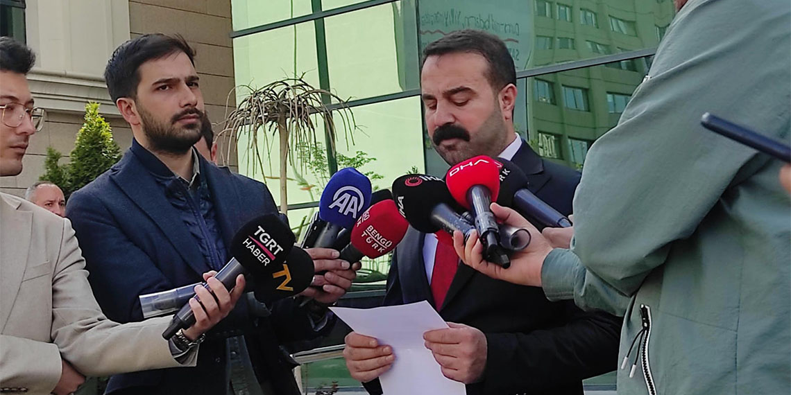 Yüksek Seçim Kurulu (YSK), Gümüşhane ve Ağrı ile 6 ilçe ve 3 beldede seçimlerin iptali ve oyların yeniden sayımına ilişkin başvuruları reddetti.