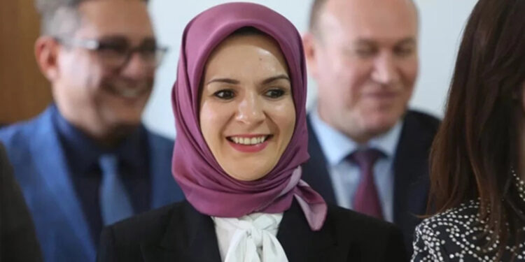 Yaşlı aylığı ve engelli aylıklarını yatırıyoruz