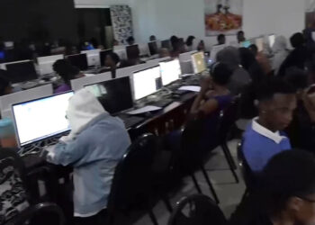 Zambiya’da internet dolandırıcılığı baskını: 77 gözaltı