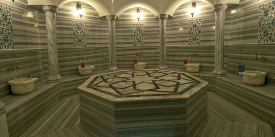 Anadolu'nun havuzlu ilk Türk hamamı değer görmüyor!