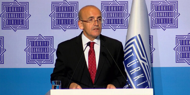 Geçmiş döneme göre uygun maliyetli dış finansman sağlıyoruz