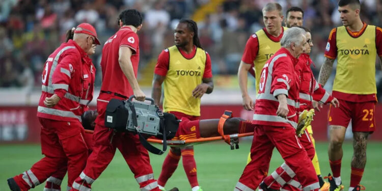 Udinese - Roma maçı yarıda kaldı