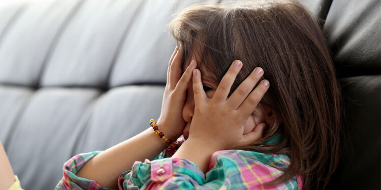 Çocuklarda sosyal fobi; İçe kapanma, utangaçlık