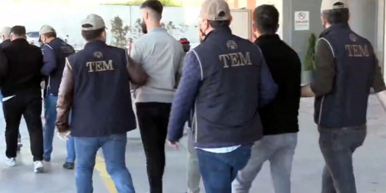 Bozdoğan-36 operasyonlarında 72 şüpheli yakalandı