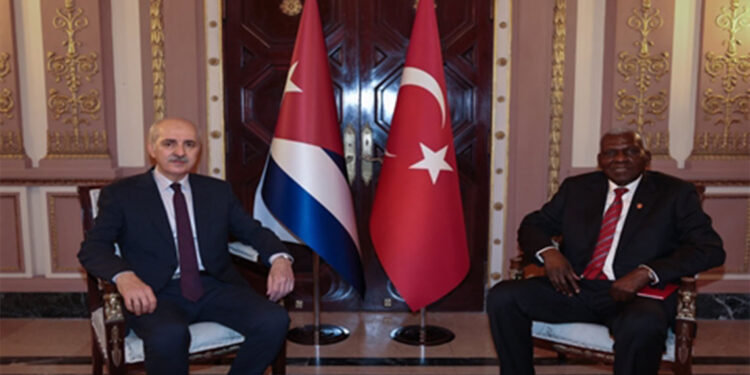 Numan Kurtulmuş, Küba Meclis Başkanı ile görüştü