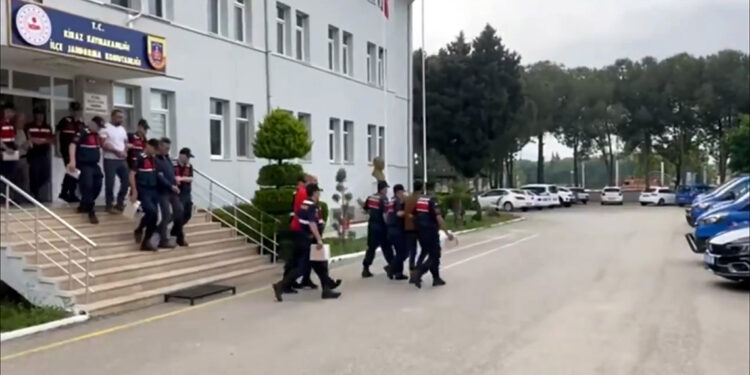 20 ilde 'Sibergöz-39' operasyonları: 74 gözaltı