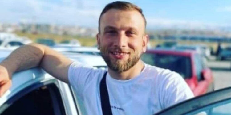 23'üncü kattan düşen inşaat işçisi hayatını kaybetti