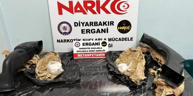 Diyarbakır'da, kırmızı kart operasyonu; 7 gözaltı
