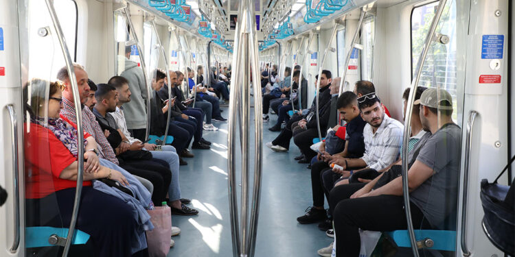 Uzun seyahatlerde sinsi tehlike; 'pıhtı atma'