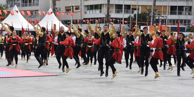 19 Mayıs coşkuyla kutlanıyor