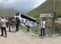 Bitlis'te yolcu otobüsü dereye uçtu; 7 yaralı