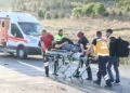 Afyonkarahisar'da yolcu otobüsüyle kamyonet çarpıştı; 17 yaralı