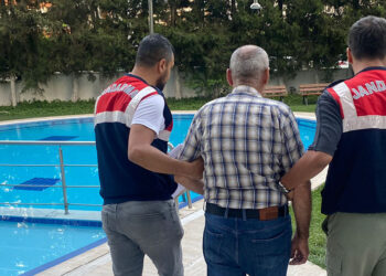 İzmir merkezli 9 ilde DHKP-C operasyonu