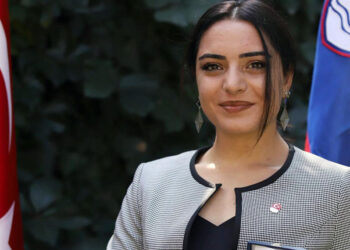 Milli kayakçıdan, 'Filistin'de katliam var' kampanyası