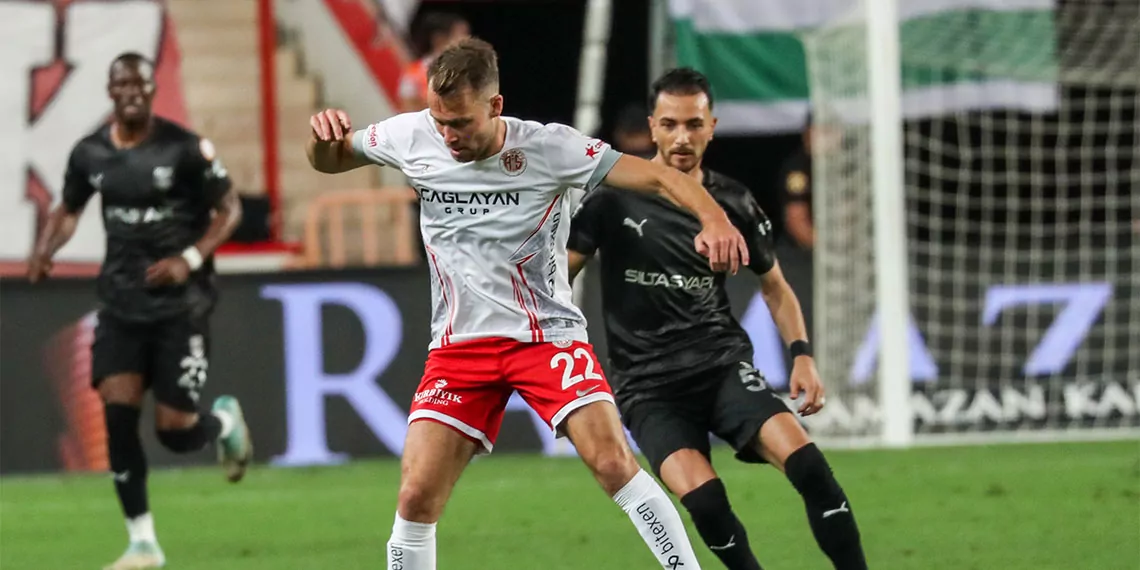 Antalyaspor pendikspor'a 2-1 yenildi, yenilginin ardından antalyaspor teknik direktörü sergen yalçın sezon sonunda görevinden ayrılacağını açıkladı.